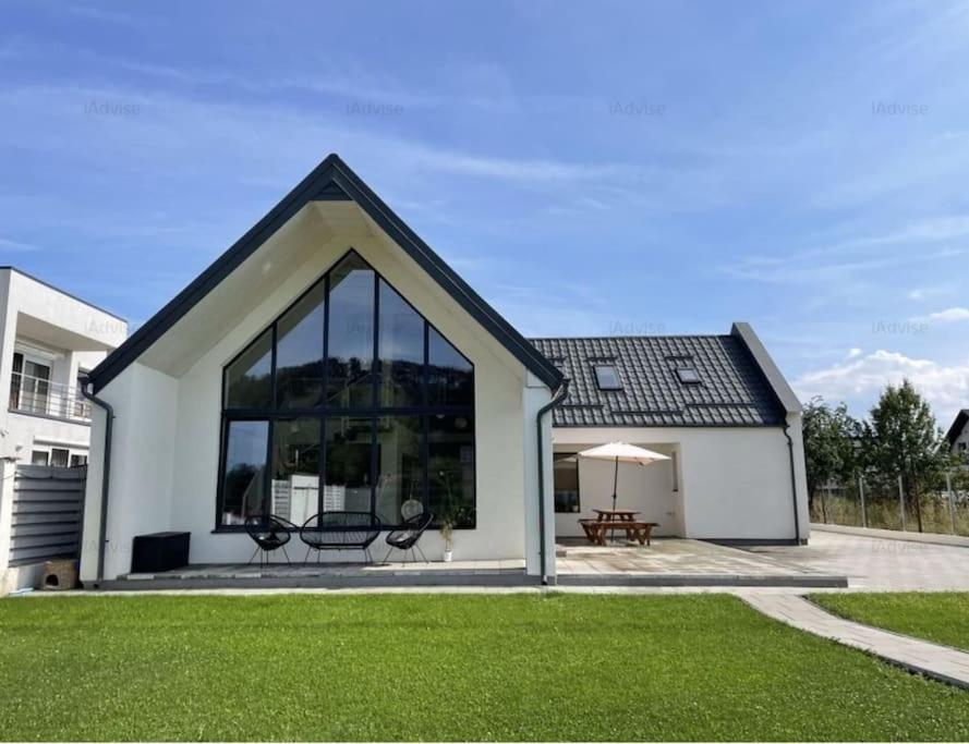 Villa Pineview Lempes Braşov Esterno foto